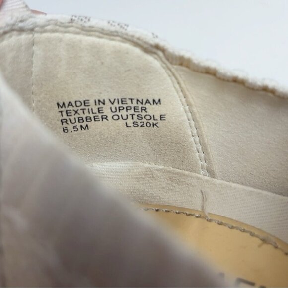 Michael Michael Kors Womens 6.5 Knitted Slip On Shoes Ivory Color - Picture 10 of 12